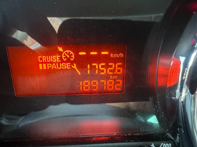 Peugeot 5008 1.6HDI 112kc PANO NAVI - автомобили, коли, обяви за нови и употребявани 10