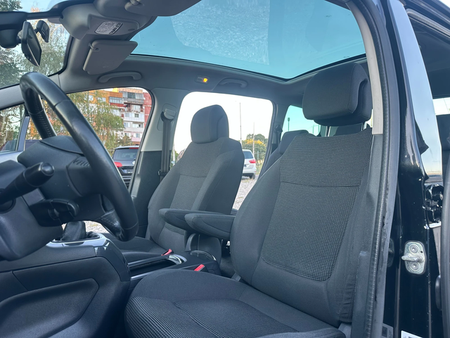 Peugeot 5008 1.6HDI 112kc PANO NAVI - автомобили, коли, обяви за нови и употребявани 8