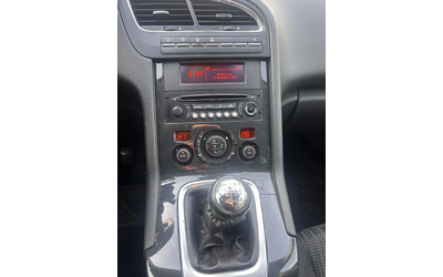 Peugeot 5008 2.0HDI NAVI/PANORAMA 6+ 1 EURO 5 - автомобили, коли, обяви за нови и употребявани 15