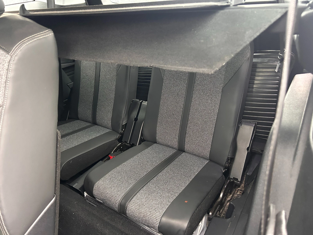 Peugeot 5008 1.6HDI 6+ 1 NAVI EURO 6 - автомобили, коли, обяви за нови и употребявани 10