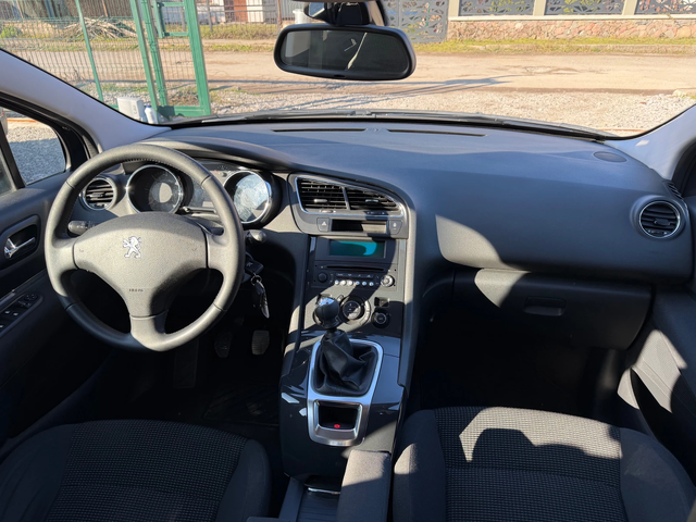 Peugeot 5008 1.6HDI 6 ck 7 Местен ITALIA - автомобили, коли, обяви за нови и употребявани 7