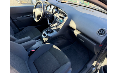 Peugeot 5008 1.6HDI 6 ck 7 Местен ITALIA - автомобили, коли, обяви за нови и употребявани 8
