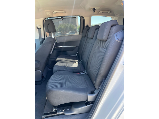 Peugeot 5008 1.6HDI 7места!!! - автомобили, коли, обяви за нови и употребявани 12