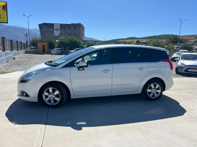 Peugeot 5008 1.6HDI 7места!!! - автомобили, коли, обяви за нови и употребявани 2