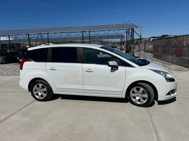 Peugeot 5008 1.6HDI 7места!!! - автомобили, коли, обяви за нови и употребявани 7