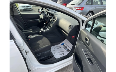 Peugeot 5008 7-МЕСТЕН - автомобили, коли, обяви за нови и употребявани 10