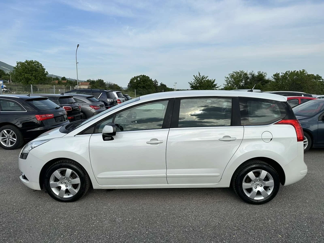 Peugeot 5008 7-МЕСТЕН - автомобили, коли, обяви за нови и употребявани 7