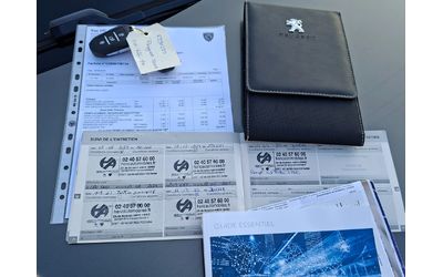 Peugeot 5008 2.0HDI GTline 7мес, НАВИ 360  ПОДГР. ОБДУХ. KEYLE - автомобили, коли, обяви за нови и употребявани 15