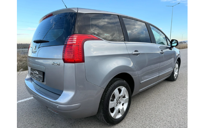 Peugeot 5008 1.6 HDI / FACELIFT / LED / 6+ 1 / NAVI / PARKTRONI - автомобили, коли, обяви за нови и употребявани 6