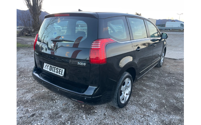 Peugeot 5008 1.6e-HDI-114-7m-ITALIA - автомобили, коли, обяви за нови и употребявани 7