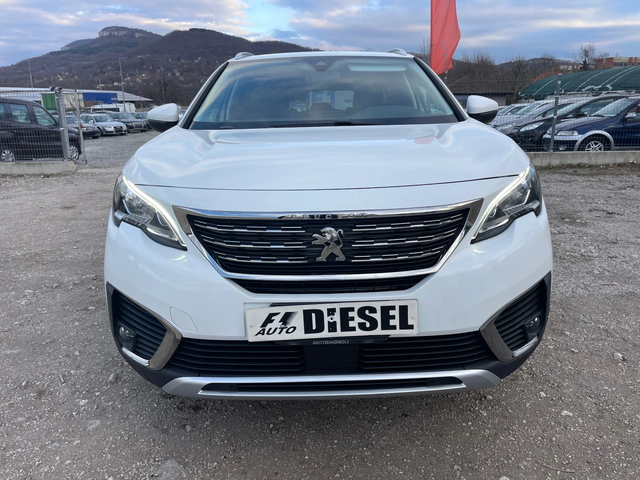 Peugeot 5008 1.6HDI-LED-KAMERA-ITALIA - автомобили, коли, обяви за нови и употребявани 1