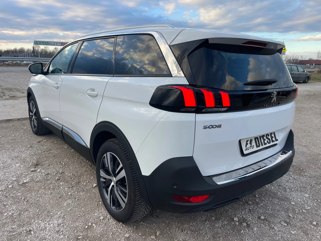 Peugeot 5008 1.6HDI-LED-KAMERA-ITALIA - автомобили, коли, обяви за нови и употребявани 9