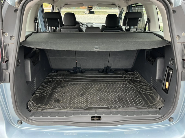 Peugeot 5008 1.6HDI 112кс EURO 5 ПЕРФЕКТНО ВНОС ИТАЛИЯ - автомобили, коли, обяви за нови и употребявани 14