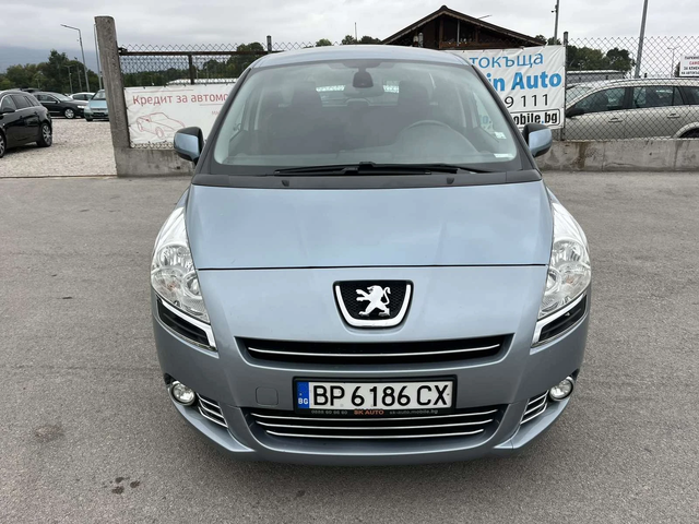 Peugeot 5008 1.6HDI 112кс EURO 5 ПЕРФЕКТНО ВНОС ИТАЛИЯ - автомобили, коли, обяви за нови и употребявани 1