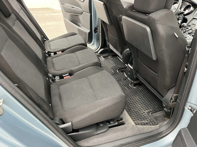 Peugeot 5008 1.6HDI 112кс EURO 5 ПЕРФЕКТНО ВНОС ИТАЛИЯ - автомобили, коли, обяви за нови и употребявани 9