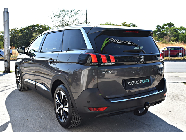 Peugeot 5008 1.6HDI* ALLURE* DIGITAL* 6+ 1* PANORAMA - автомобили, коли, обяви за нови и употребявани 3