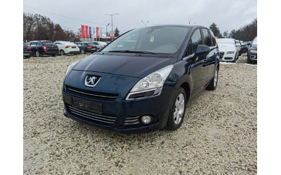peugeot-5008 - 1