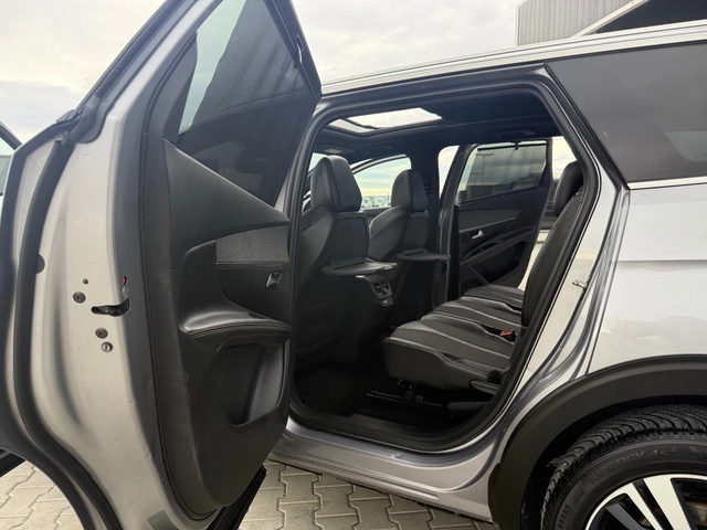 Peugeot 5008 1.6HDI 7 места  GT line Собствен лизинг !!! - автомобили, коли, обяви за нови и употребявани 11
