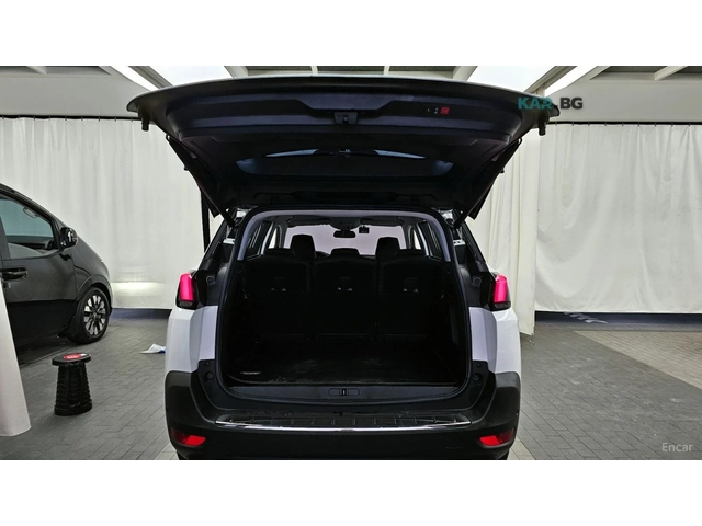 Peugeot 5008 1.5* BlueHDi* Allure* ПОДГРЕВ* КАМЕРА* KEYLESS* - автомобили, коли, обяви за нови и употребявани 14