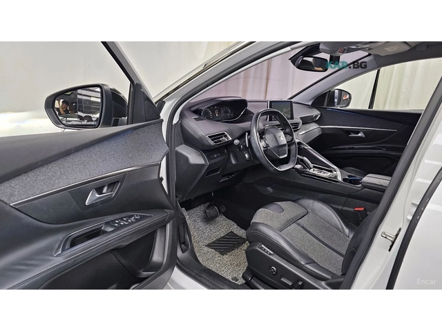 Peugeot 5008 1.5* BlueHDi* Allure* ПОДГРЕВ* КАМЕРА* KEYLESS* - автомобили, коли, обяви за нови и употребявани 7