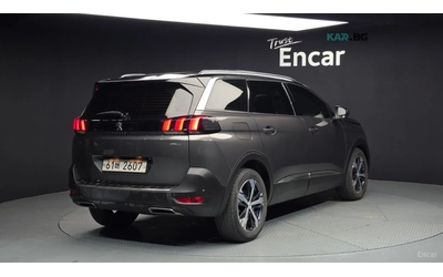 peugeot-5008 - 1