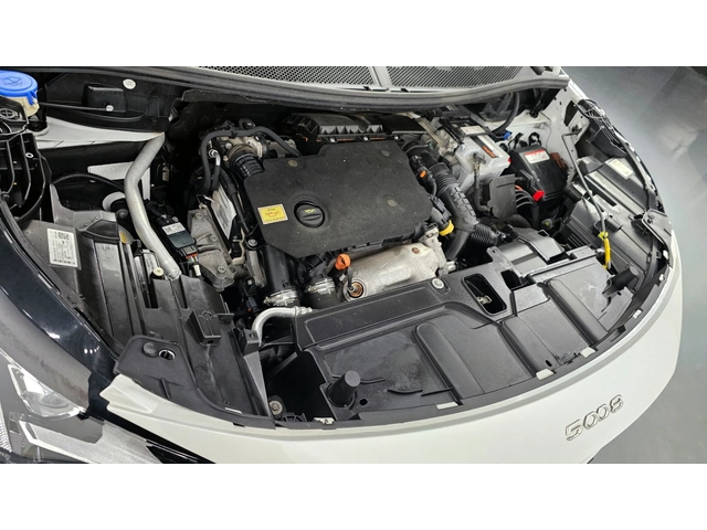 Peugeot 5008 | Панорама | Масаж | Адаптивен круиз - автомобили, коли, обяви за нови и употребявани 3