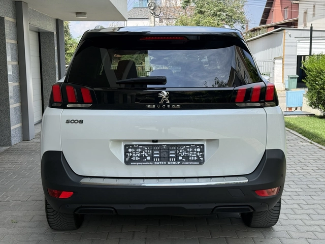 Peugeot 5008 GT-LINE-AVTOMAT-7м-DIGITAL-COCPIT-ШВЕЙЦАРИЯ - автомобили, коли, обяви за нови и употребявани 5