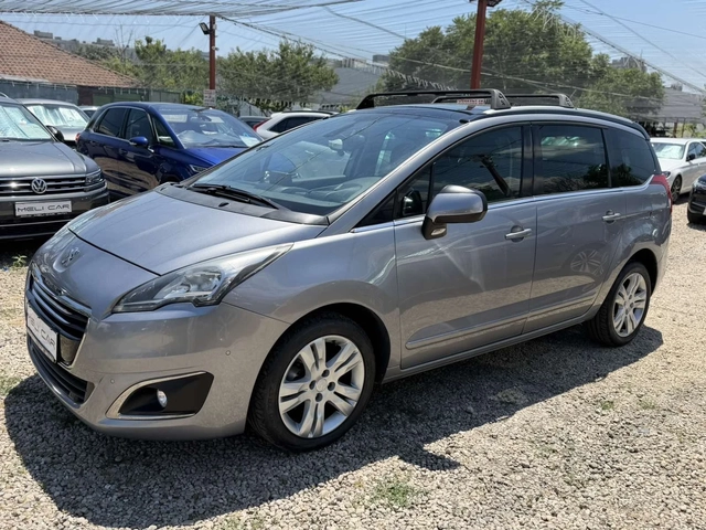 Peugeot 5008 2000 HDI ALLURE 7 МЕСТА НАВИ ЛИЗИНГ ВИДЕО - автомобили, коли, обяви за нови и употребявани 1
