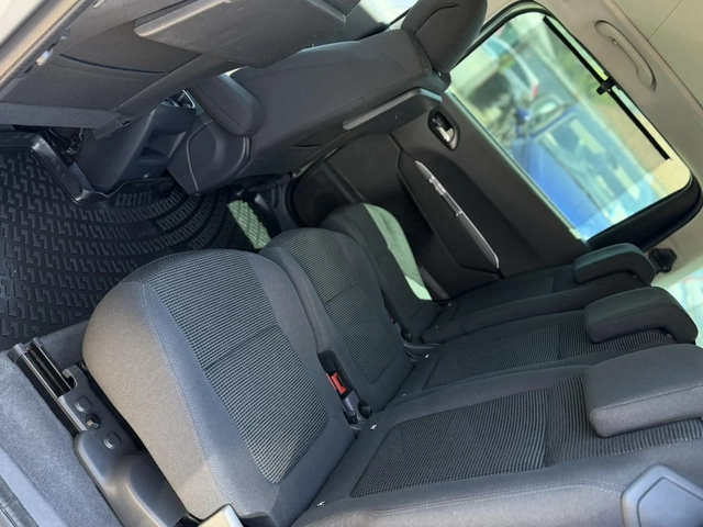 Peugeot 5008 2000 HDI ALLURE 7 МЕСТА НАВИ ЛИЗИНГ ВИДЕО - автомобили, коли, обяви за нови и употребявани 5