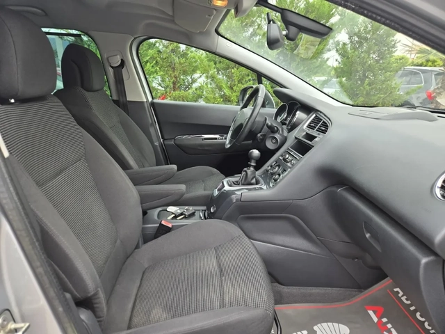 Peugeot 5008 1.6HDI-112kc= 6СКОРОСТИ= НАВИ= АВТОПИЛОТ - автомобили, коли, обяви за нови и употребявани 13