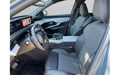 Peugeot 5008  ALLURE  Electric Long Range 172 кВ 230 к.с. - автомобили, коли, обяви за нови и употребявани 9