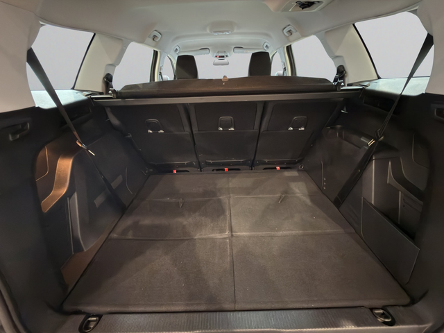 Peugeot 5008 NEW ACTIVE  1.5 BlueHDI 130 EAT8 Е6 - автомобили, коли, обяви за нови и употребявани 12