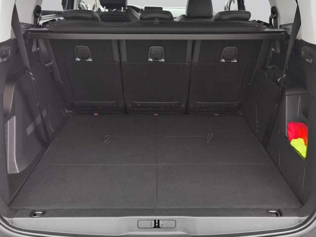 Peugeot 5008 NEW ALLURE 1.5 BlueHDi 130 EAT8  E6 - автомобили, коли, обяви за нови и употребявани 12