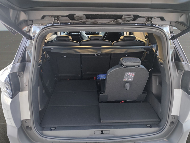 Peugeot 5008 New Line Up ALLURE PACK 1.5 BlueHDi 130 S&S EAT8 EURO 6.4 - автомобили, коли, обяви за нови и употребявани 11