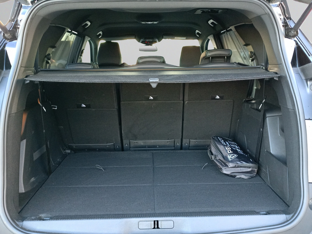 Peugeot 5008 New Line Up ALLURE PACK 1.5 BlueHDi 130 S&S EAT8 EURO 6.4 - автомобили, коли, обяви за нови и употребявани 8