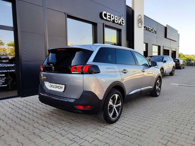 Peugeot 5008 SUV 131к.с. Дизел - автомобили, коли, обяви за нови и употребявани 5