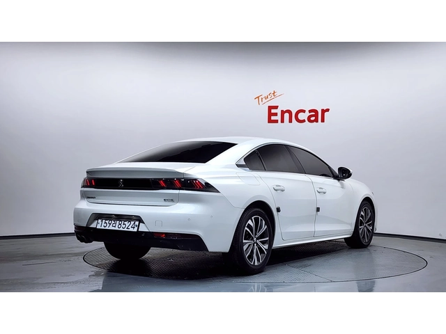 Peugeot 508 2.0 BlueHDi Allure | LED | Lane Assist | Keyless - автомобили, коли, обяви за нови и употребявани 1