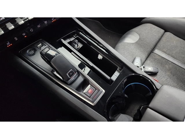 Peugeot 508 2.0 BlueHDi Allure | LED | Lane Assist | Keyless - автомобили, коли, обяви за нови и употребявани 8