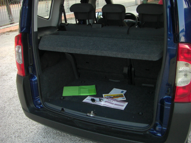 Peugeot Bipper 1.4i UNIKAT - автомобили, коли, обяви за нови и употребявани 15