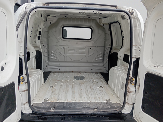 Peugeot Bipper товарен  FOURGON COURT 1.3 BlueHDI 80 - автомобили, коли, обяви за нови и употребявани 10