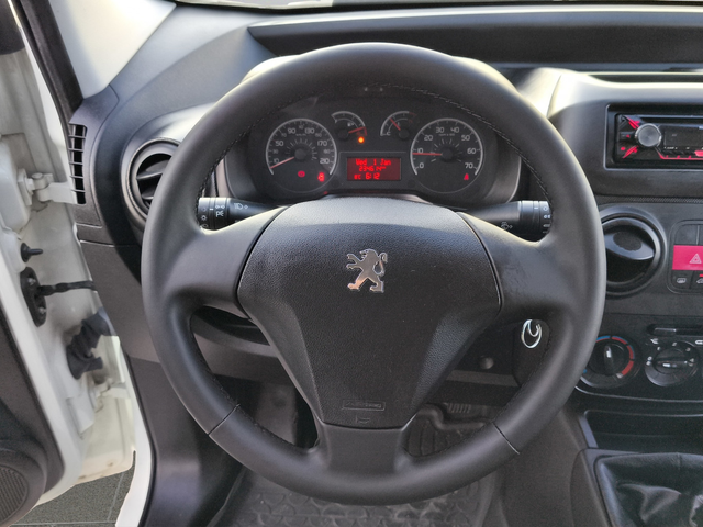 Peugeot Bipper товарен FOURGON COURT 1.3 BlueHDI 80 - автомобили, коли, обяви за нови и употребявани 9