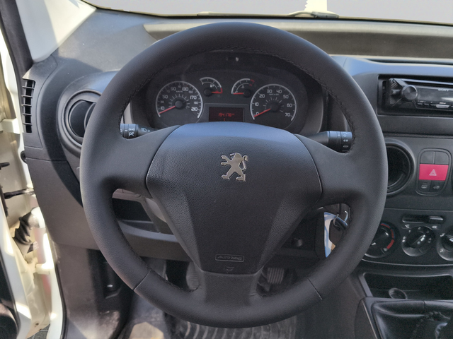 Peugeot Bipper товарен FOURGON COURT 1.3 BlueHDI 80 - автомобили, коли, обяви за нови и употребявани 9