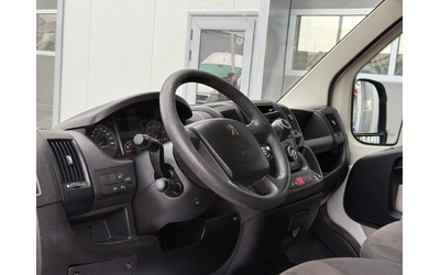 Peugeot Boxer 2.0 - автомобили, коли, обяви за нови и употребявани 8