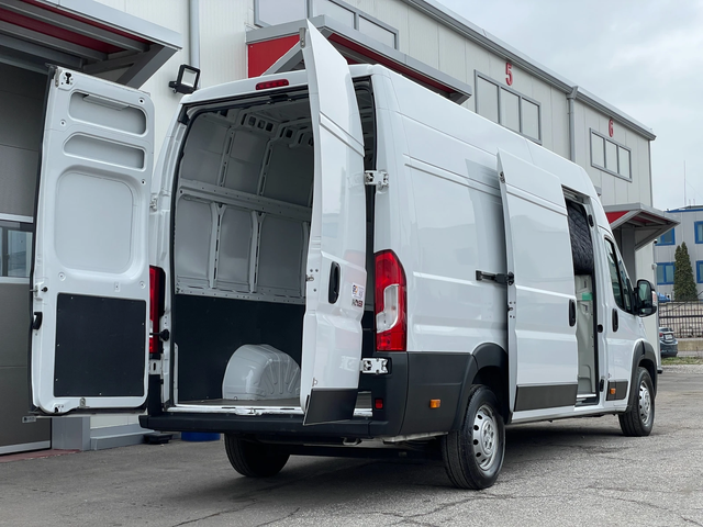 Peugeot Boxer 2.2 HDI върнат от оперативен лизинг - автомобили, коли, обяви за нови и употребявани 5