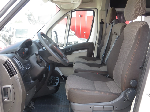 Peugeot Boxer 2,2 HDI 5/6+1 МЕСТА - автомобили, коли, обяви за нови и употребявани 5