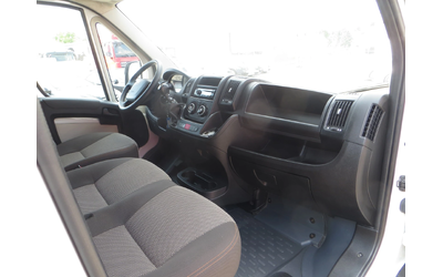 Peugeot Boxer 2,2 HDI 5/6+1 МЕСТА - автомобили, коли, обяви за нови и употребявани 9