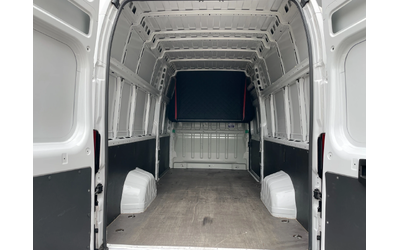 Peugeot Boxer Върнат от  лизинг - автомобили, коли, обяви за нови и употребявани 15