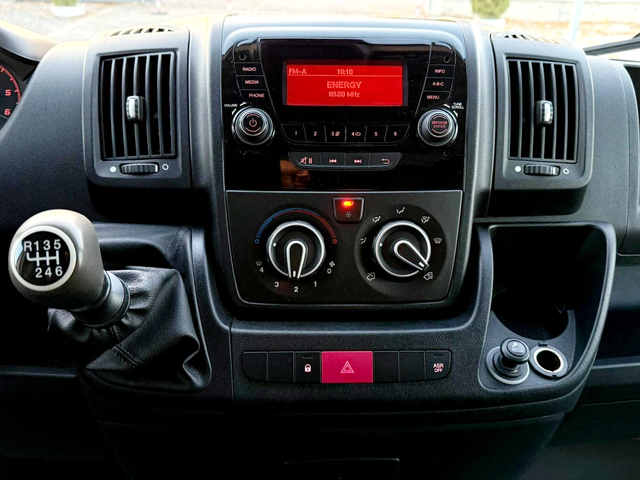 Peugeot Boxer 2.0HDI СОБСТВЕН ЛИЗИНГ - автомобили, коли, обяви за нови и употребявани 15