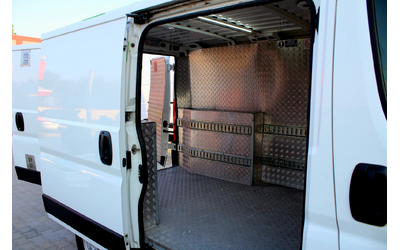 Peugeot Boxer 2.2HDI/150кс/ЛИЗИНГ - автомобили, коли, обяви за нови и употребявани 9