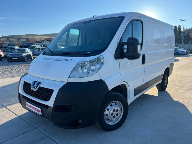 Peugeot Boxer 3.0HDI - автомобили, коли, обяви за нови и употребявани 0